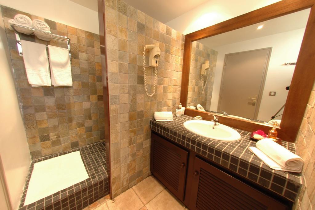 Hotel Les Creoles Saint-Gilles-les Bains Bilik gambar