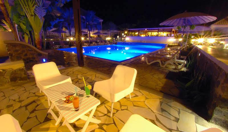 Hotel Les Creoles Saint-Gilles-les Bains Luaran gambar